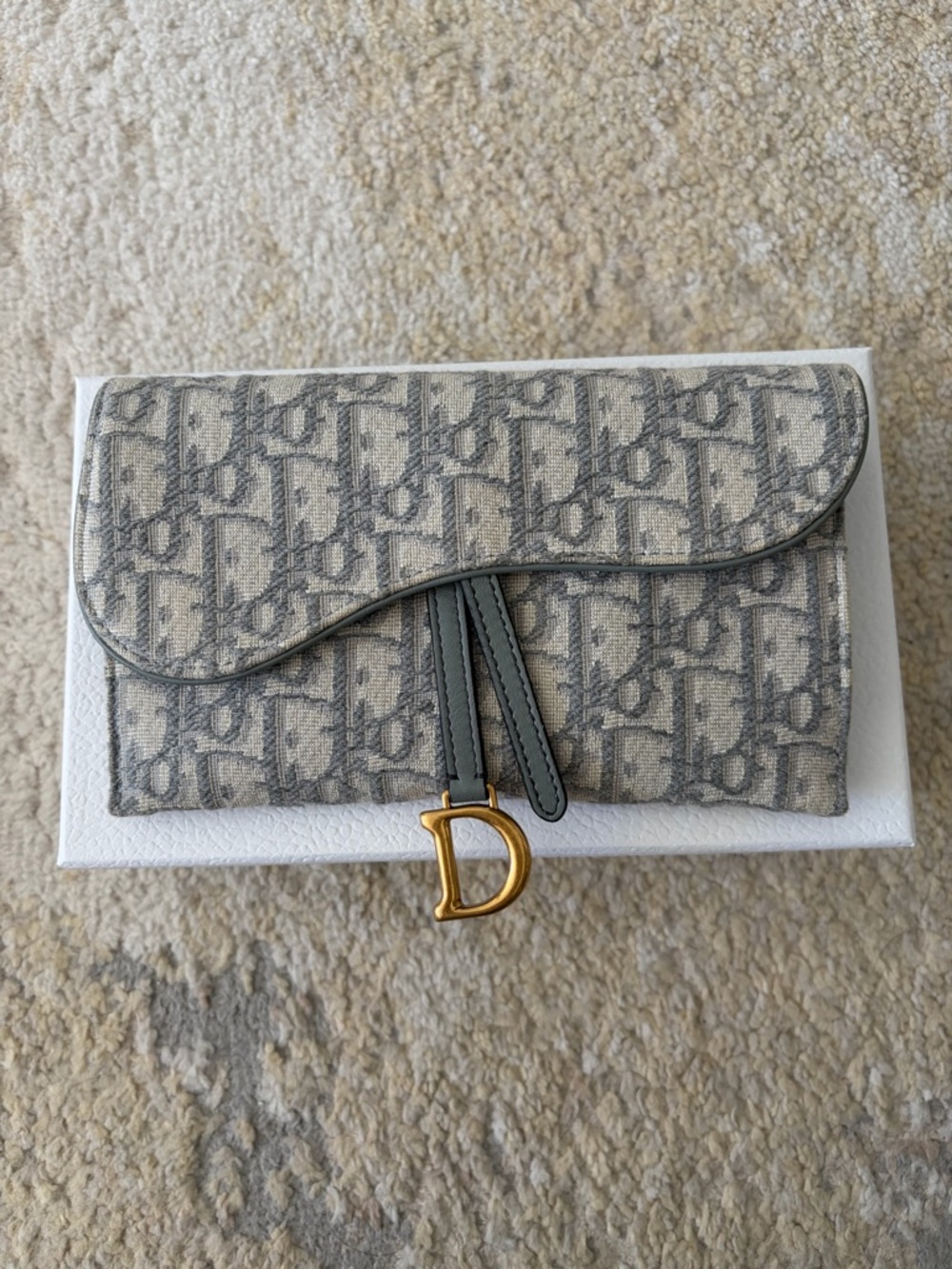 Dior Gray Oblique Saddle Clutch with Gold D Charm - Picture 1 of 12